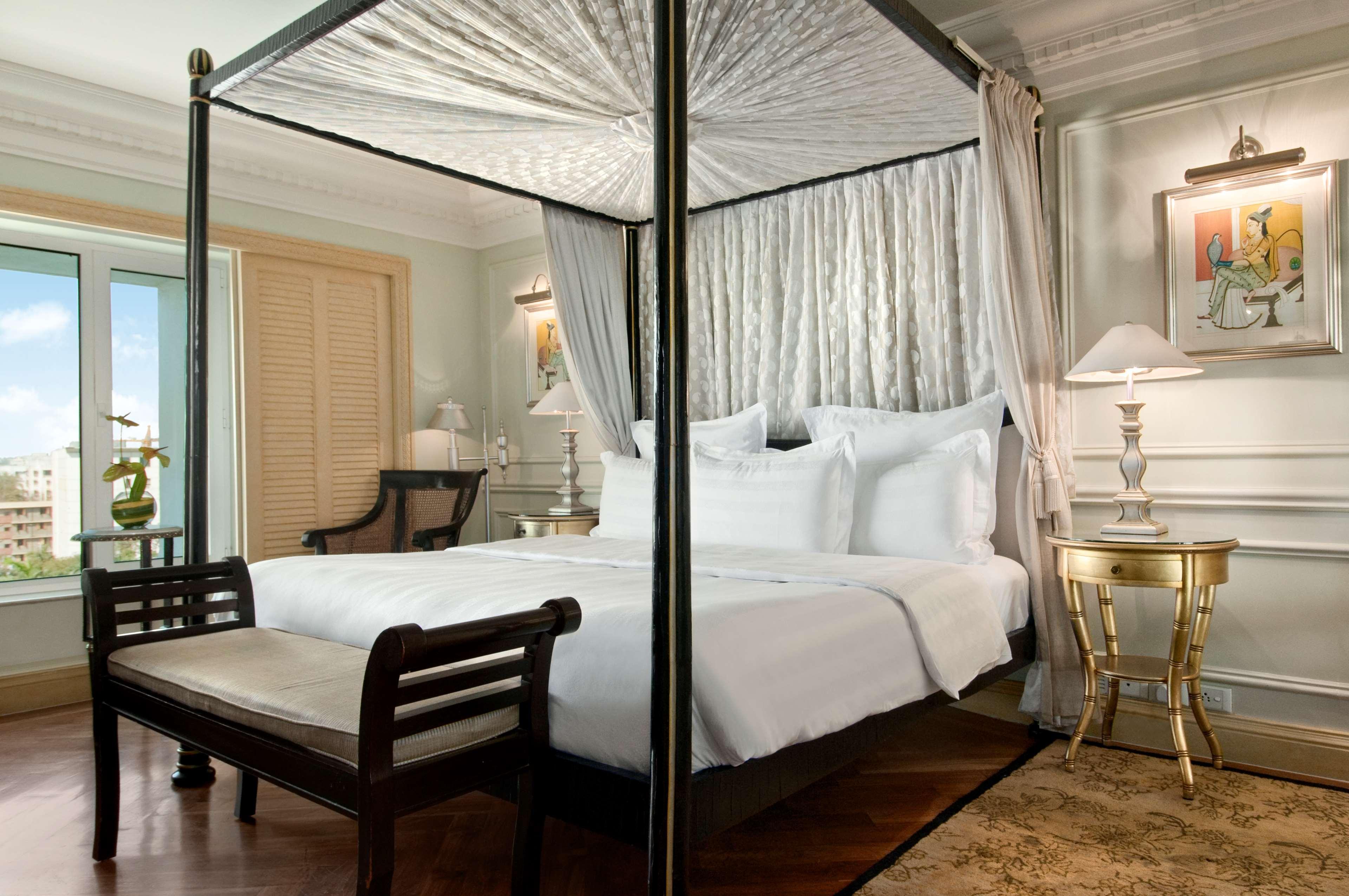 Hilton Mumbai International Airport Hotel Номер фото A bedroom at the Mandarin Oriental, Bangkok